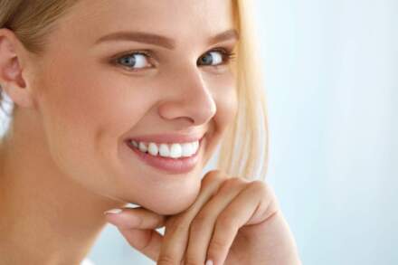 Editing Beauty Photos Without Overdoing It: A Natural Retouch Workflow